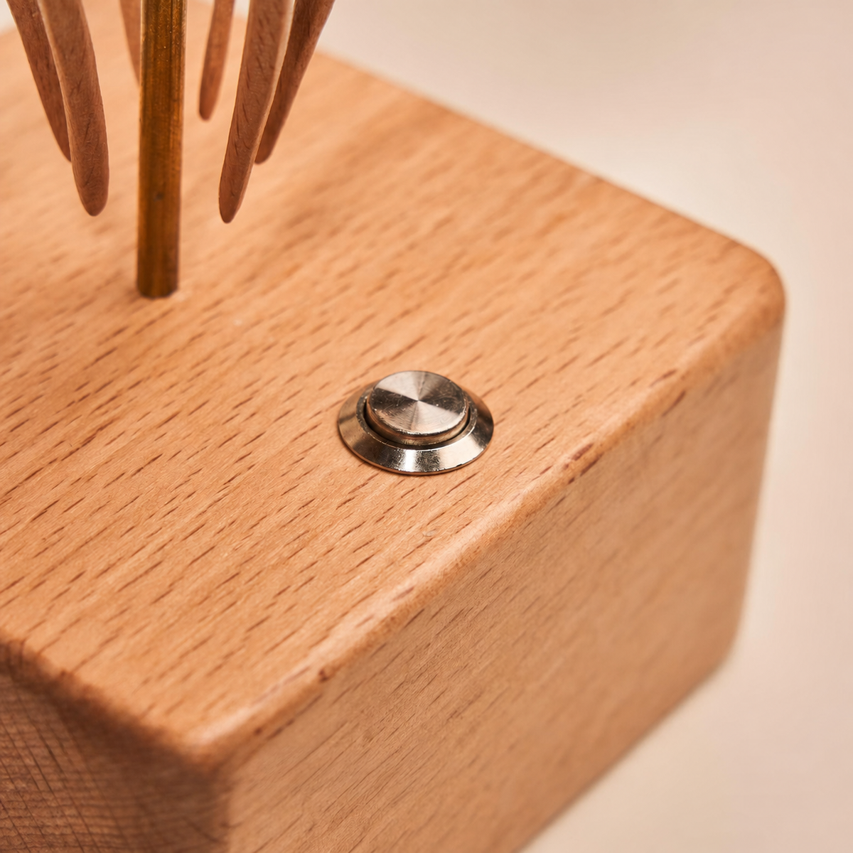 WoodlandGoods Jellyfish Automaton | Brass button detail